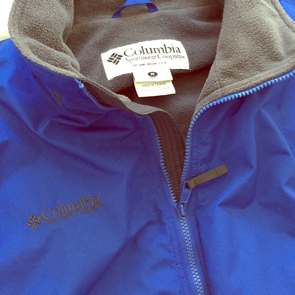 Blue Columbia jacket great shape